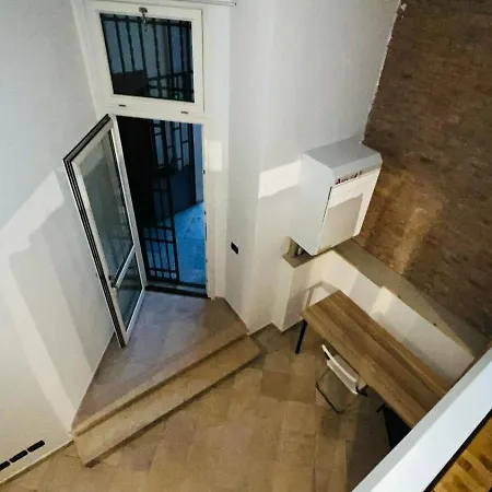 Дом отдыха White House 6 *